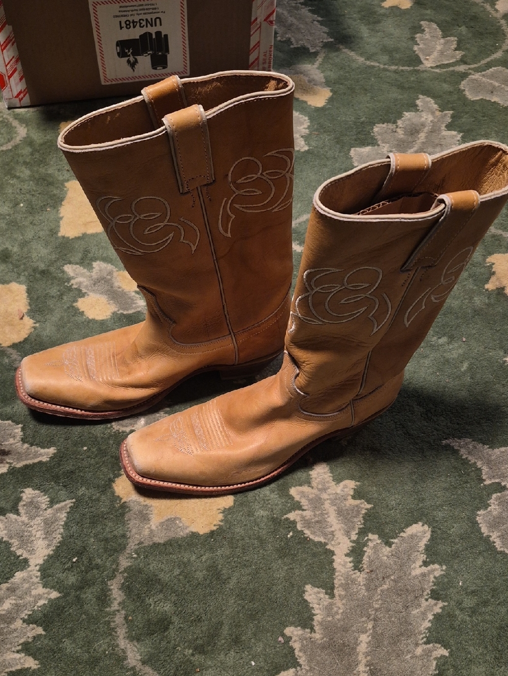 Justin Boots Tan Leather Cowboy Boots with White Stitching